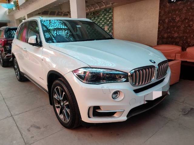 https://images10.gaadi.com/usedgaadi-sellcar/UsedCar/5a745b8e-eb33-4395-b0c5-ce83e58ce69e/f67ac545-d299-4cfa-b1b9-63ea8b0e45fe.jpg?imwidth=6400