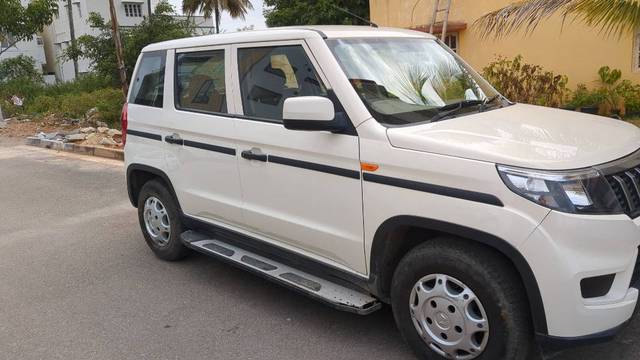 https://images10.gaadi.com/usedgaadi-sellcar/UsedCar/5a8fec8c-c6f0-4dff-8430-159a8e2dbf4f/17594ea7-d92c-47e8-9e38-86322727142d.jpg?imwidth=6400