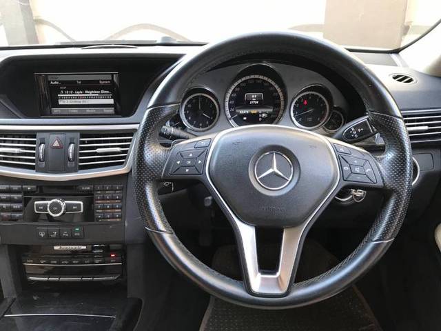 https://images10.gaadi.com/usedgaadi-sellcar/UsedCar/5b9f1da8-3299-4f2d-863d-534cc51d1868/58070740-0dd8-41cb-8911-78b91370c7e3.JPG?imwidth=6402