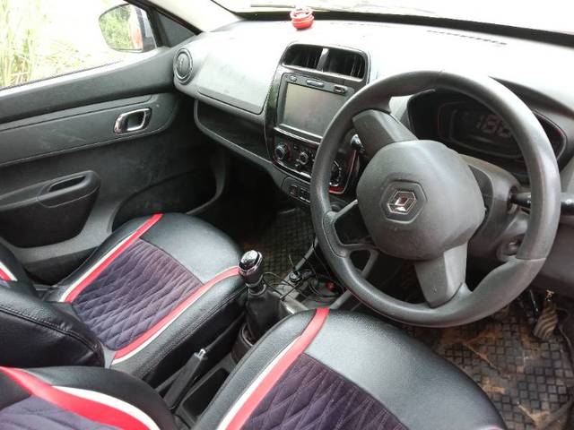 https://images10.gaadi.com/usedgaadi-sellcar/UsedCar/5bd82706-655f-4369-b9d9-c4397641d81f/107cdd81-08b5-4006-b75b-538503ce8272.jpg?imwidth=6402