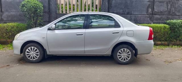 https://images10.gaadi.com/usedgaadi-sellcar/UsedCar/5c2cb286-5d09-48b0-8632-4c2d05e8b993/11125248-ddcc-46b5-8415-3b06399a3b77.jpg?imwidth=6401