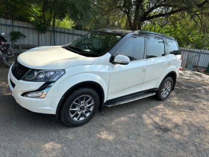 Mahindra XUV500 AT W10 FWD Mahindra XUV500 AT W10 FWD