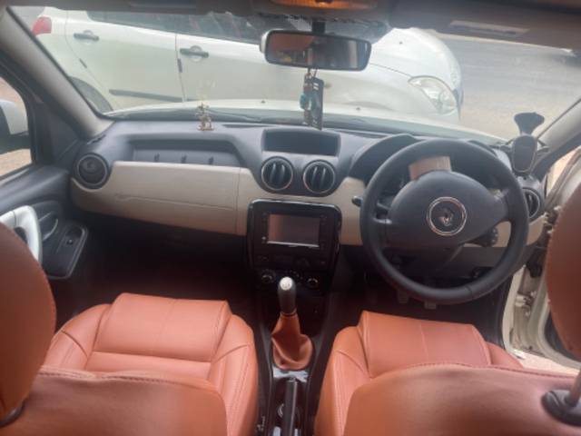 https://images10.gaadi.com/usedgaadi-sellcar/UsedCar/5c889512-19ae-4173-a767-ad892466b467/d53878e4-45fa-4686-96fd-aa027d738826.jpeg?imwidth=6402