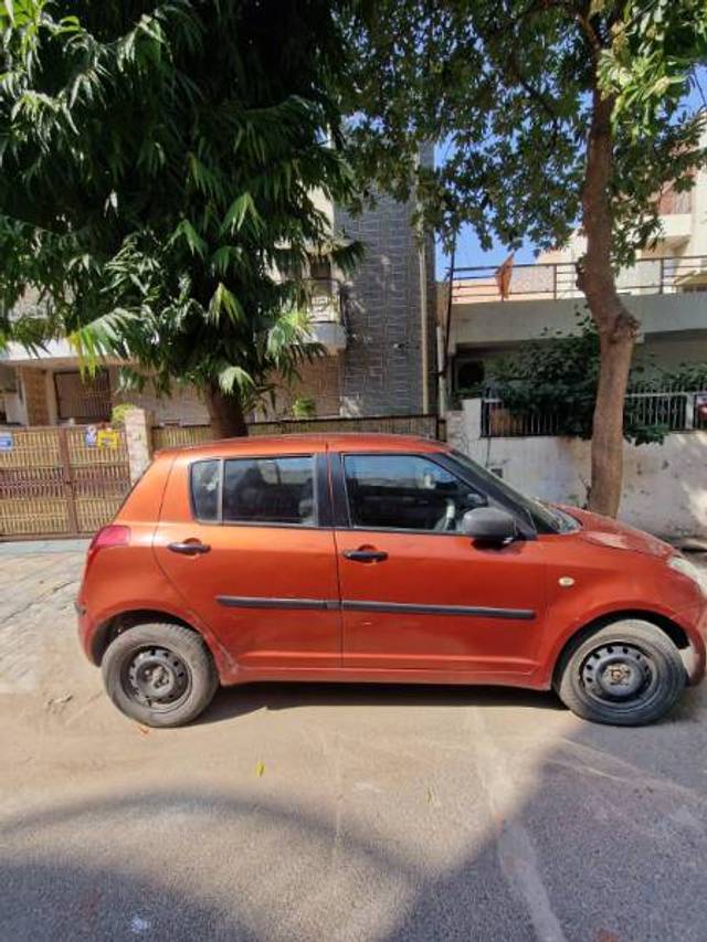 https://images10.gaadi.com/usedgaadi-sellcar/UsedCar/5cb00b54-855e-4ba4-b28d-b4db1e62f5cb/0df05e56-7694-49eb-9b65-c4ed3a7837d4.jpeg?imwidth=6401