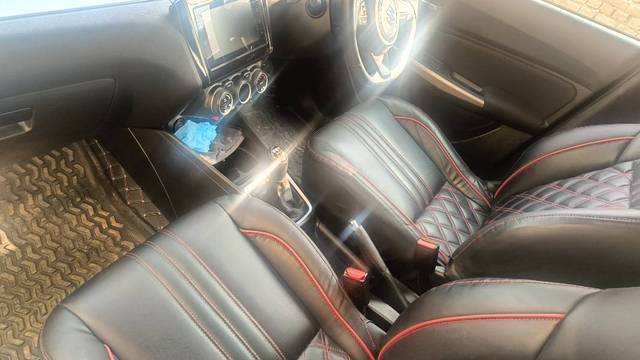 https://images10.gaadi.com/usedgaadi-sellcar/UsedCar/5cf95ed7-5177-4c12-8f38-f5f29b97fadf/3987cf3b-9cba-4c12-ba39-5affbc8bd997.jpg?imwidth=6402