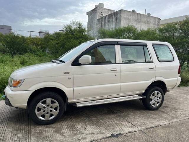 https://images10.gaadi.com/usedgaadi-sellcar/UsedCar/5d1745bb-4bd2-4256-8008-021278b1e9eb/d4dd76b4-c039-485e-a002-603630204cde.jpeg?imwidth=6400