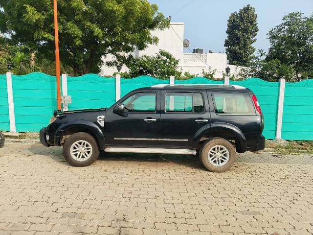 https://images10.gaadi.com/usedgaadi-sellcar/UsedCar/5d3517f0-5355-4fa5-8e4f-25fe0f981621/116683fd-655b-40c1-ba40-a46b4ce79ec9.jpeg?imwidth=6402