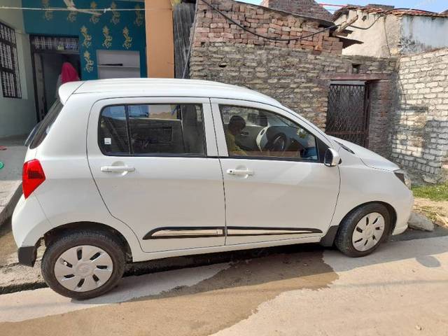 https://images10.gaadi.com/usedgaadi-sellcar/UsedCar/5d5bdd51-b422-497a-acb8-6b9104d02f46/52681f8d-0607-46db-a204-bb9c4b47defb.jpg?imwidth=6401