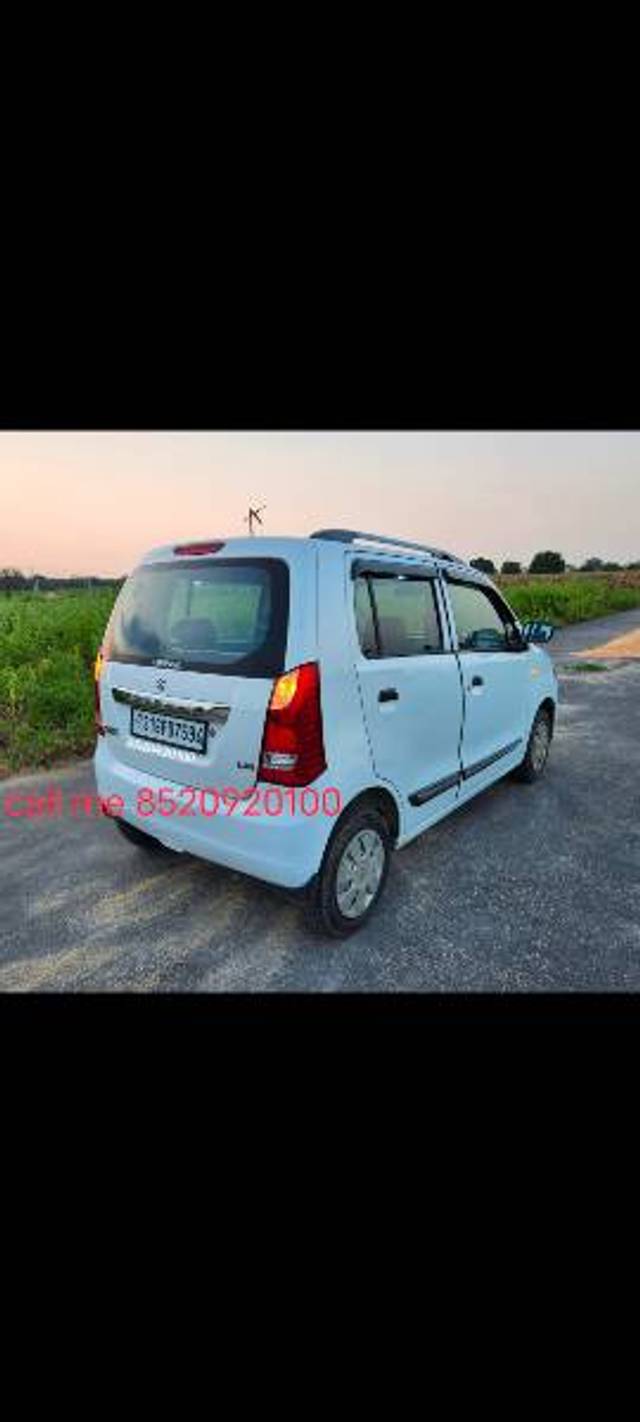 https://images10.gaadi.com/usedgaadi-sellcar/UsedCar/5d762b32-3220-40e1-8232-d6841f7ee91e/c031e441-ddfd-470b-9170-009847ecf0dd.jpg?imwidth=6402