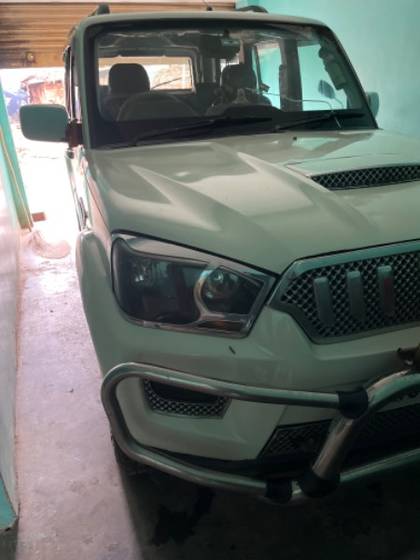 Mahindra Scorpio 1.99 S6 Plus