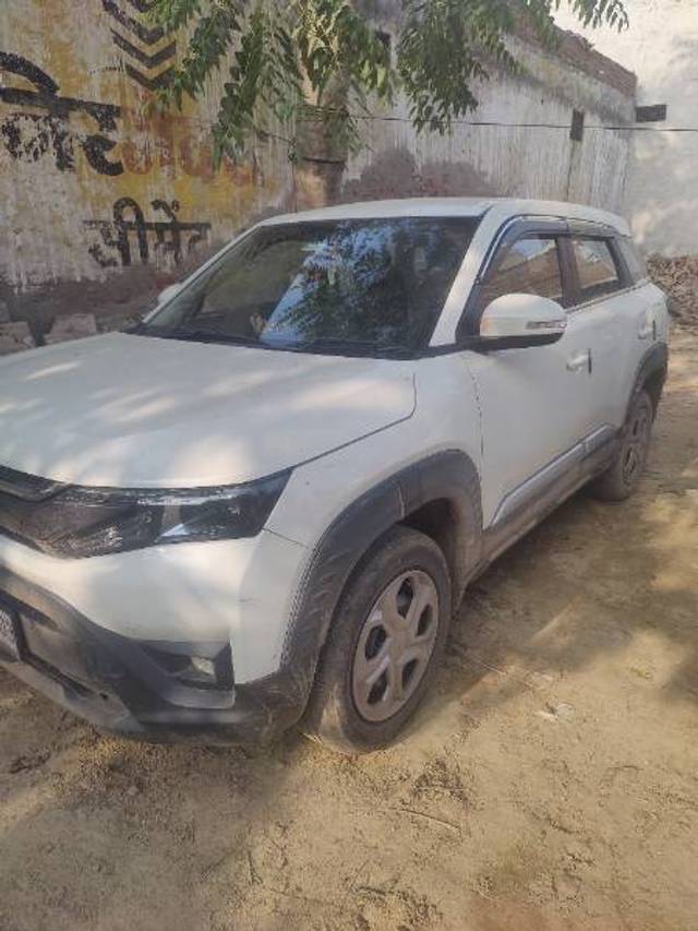 https://images10.gaadi.com/usedgaadi-sellcar/UsedCar/5e3e473c-5b7f-48e0-8e30-799e73a8a9b9/2c65b077-5297-456c-ada9-eef5713e4f38.jpg?imwidth=6400