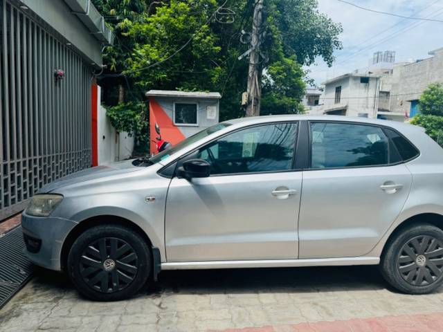 https://images10.gaadi.com/usedgaadi-sellcar/UsedCar/5e6ce5e7-3ee0-4fd0-ab82-1080a84f0d81/dc6ebdbe-05e9-4ec2-acd2-e0f6130c562e.jpeg?imwidth=6400