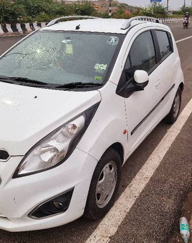 https://images10.gaadi.com/usedgaadi-sellcar/UsedCar/5e959f45-5d15-43d4-b7ba-bc547cba471e/dc40f109-0301-48c3-bc7b-54e2d111fce7.jpg?imwidth=6402