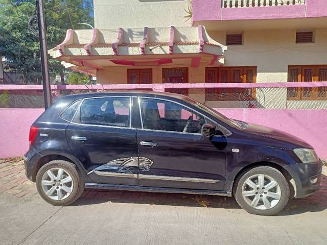 https://images10.gaadi.com/usedgaadi-sellcar/UsedCar/5e95e25e-105a-416a-be8f-ae4917200675/8972a82e-b248-441a-8ccb-4b4dffcbb305.jpg?imwidth=6401