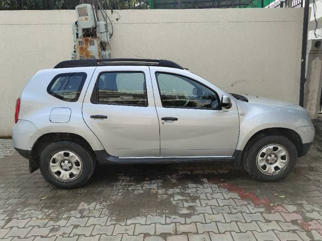 https://images10.gaadi.com/usedgaadi-sellcar/UsedCar/5e9e940a-6efd-4795-a7d7-69d520012bda/9fac5280-ab6b-4c59-816b-dcd2b2bef850.jpeg?imwidth=6401