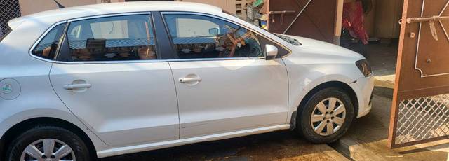 https://images10.gaadi.com/usedgaadi-sellcar/UsedCar/5ec54ffa-cee2-4ae6-a5a4-1bc492ad968a/99b55a12-66f8-4d4a-a057-ab643290b00b.jpg?imwidth=6401