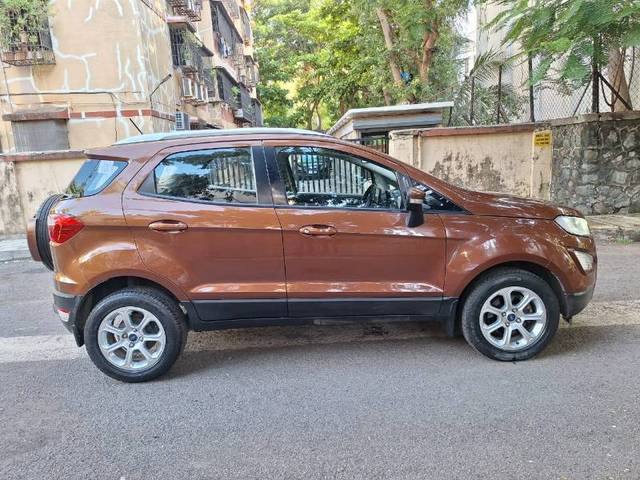 https://images10.gaadi.com/usedgaadi-sellcar/UsedCar/5ed7a6ec-dd9e-4f0b-b874-86c372b72747/3e31e0cd-de85-48d1-ab51-122d45d97033.jpg?imwidth=6400