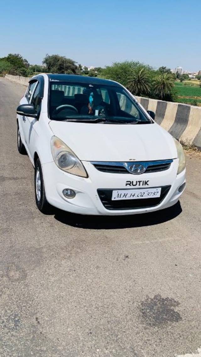 https://images10.gaadi.com/usedgaadi-sellcar/UsedCar/5f774bad-eb42-4c75-bd3f-64de42477e45/04f1184c-5a28-47bb-87ad-54a5e676fd8f.jpeg?imwidth=6400