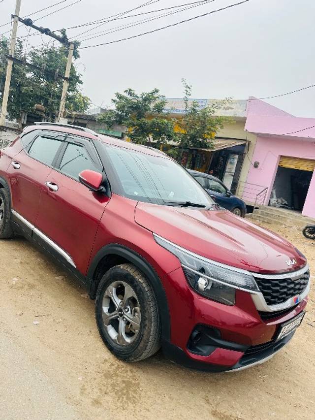 https://images10.gaadi.com/usedgaadi-sellcar/UsedCar/5fb0b09f-a233-405d-9f4a-e24958ceca6b/39ac9d3e-ea8e-41ca-b9a7-fdbc77ad3f0c.jpg?imwidth=6400