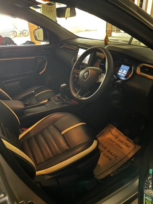 https://images10.gaadi.com/usedgaadi-sellcar/UsedCar/5fb9fcd3-7f1d-4501-8ed9-28e21c5b8b56/e72fc894-29e1-4261-a9eb-e3bb9c8f52bf.jpeg?imwidth=6402