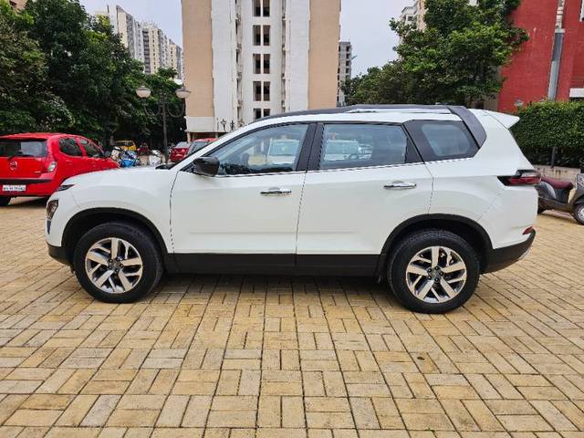 https://images10.gaadi.com/usedgaadi-sellcar/UsedCar/5fbde201-5210-4af6-b8ec-6b58a88c6494/e010406b-b4ff-4813-9183-0df17ab77fba.jpg?imwidth=6402