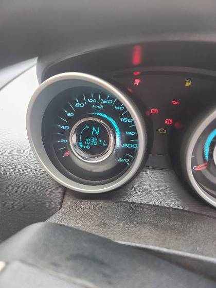 Mahindra XUV500 W6 2WD Mahindra XUV500 W6 2WD