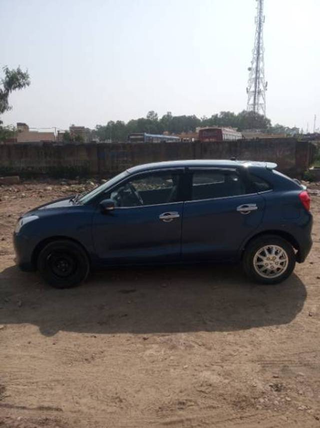 https://images10.gaadi.com/usedgaadi-sellcar/UsedCar/6017e303-02bf-45f1-87f3-eb6b17bdc78d/f23615d0-f113-4534-a14f-6de725459d52.jpg?imwidth=6402