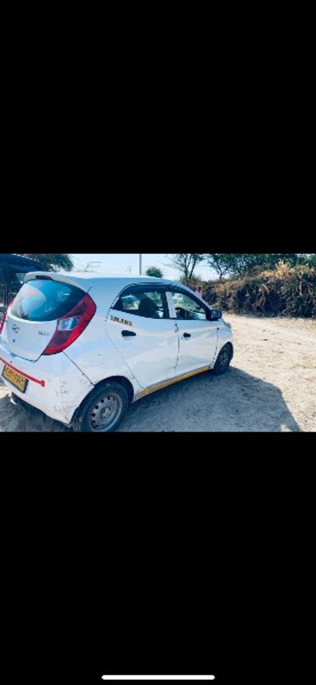 https://images10.gaadi.com/usedgaadi-sellcar/UsedCar/6062caec-2eea-419c-b604-359a1d042fff/6ccbc3c9-8606-4774-9c73-0f2d1ba2a54a.png?imwidth=6402