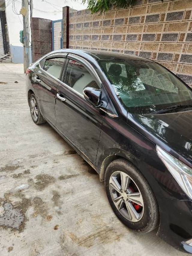 https://images10.gaadi.com/usedgaadi-sellcar/UsedCar/60e8ccc6-81a3-4757-8ba0-5771b59af278/1b9f8626-da62-4743-8b52-220774285637.jpg?imwidth=6402