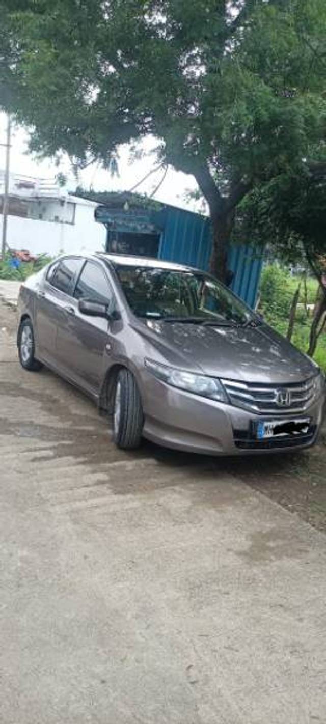 https://images10.gaadi.com/usedgaadi-sellcar/UsedCar/612b5ec3-350c-4259-bb75-7ff85e79be9f/cb99f8e1-fd8e-497a-8500-1e1d2546eb98.jpg?imwidth=6402