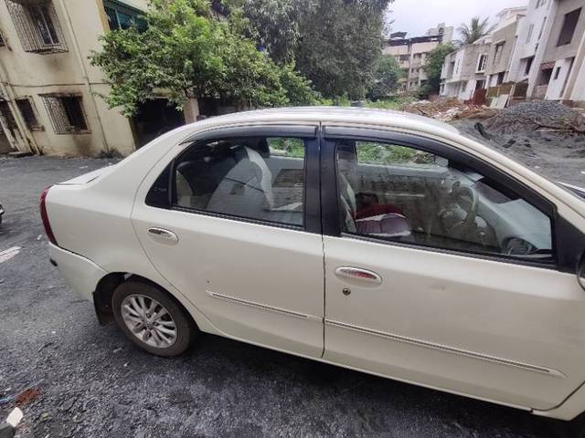https://images10.gaadi.com/usedgaadi-sellcar/UsedCar/613c0ed2-7d30-41b4-bae2-fa097effb544/481fa33a-2449-40b2-941e-3cec94042721.jpg?imwidth=6401