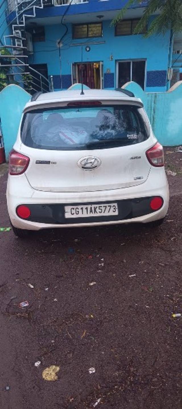 https://images10.gaadi.com/usedgaadi-sellcar/UsedCar/6190664b-b0a4-4e05-8e6c-b97d332674ca/32f8b77a-4e33-4d6d-8aa8-966624434f11.jpeg?imwidth=6401