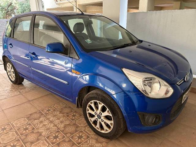 https://images10.gaadi.com/usedgaadi-sellcar/UsedCar/61de929a-4014-4104-8834-934e08a89d9f/f1b69570-844b-4541-a06a-948ae48982eb.jpg?imwidth=6400