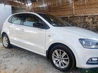 Volkswagen Polo 2013-2015 Volkswagen Polo 1.2 MPI Highline