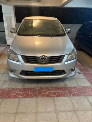 Toyota Innova 2012-2013 Toyota Innova 2.5 G (Diesel) 8 Seater BS IV