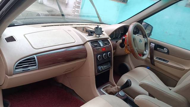 https://images10.gaadi.com/usedgaadi-sellcar/UsedCar/629a2514-28aa-481a-be0d-aa24ee923e1c/85bd0ead-8dfd-4c66-b957-2f11637da07e.jpg?imwidth=6402