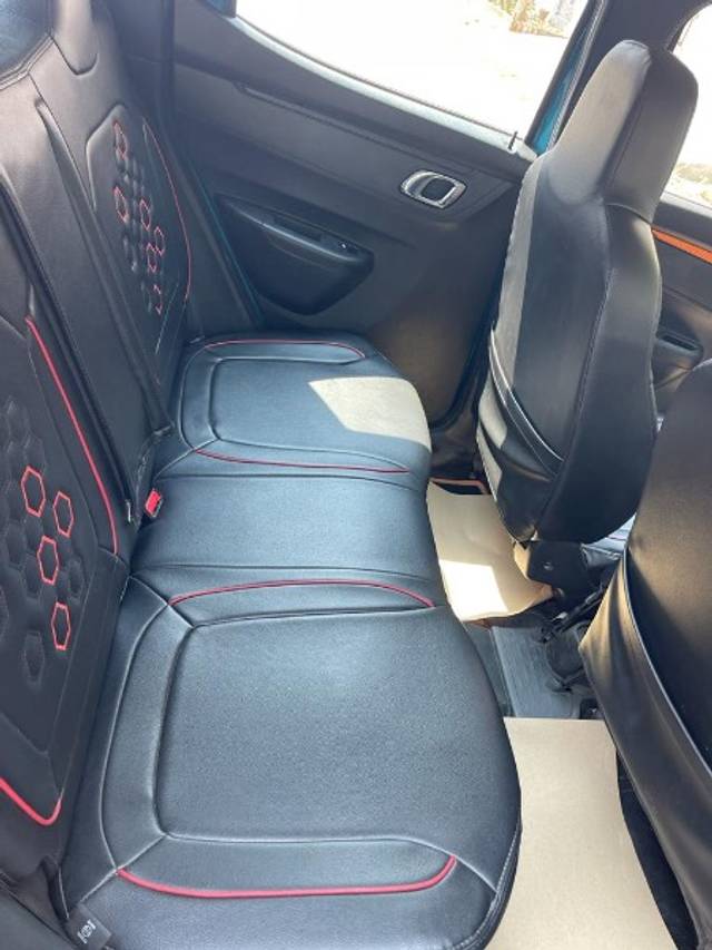 https://images10.gaadi.com/usedgaadi-sellcar/UsedCar/62cbed35-f2ac-489b-a8da-12973c8fcf3f/69e2d149-71da-4aca-ac29-4caf1d77cbee.jpeg?imwidth=6401