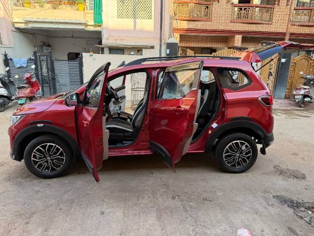 https://images10.gaadi.com/usedgaadi-sellcar/UsedCar/636e1fae-11ac-4c8c-9f4c-8eb7ac308368/71c33791-077f-48eb-b285-87751a24f553.jpg?imwidth=6402