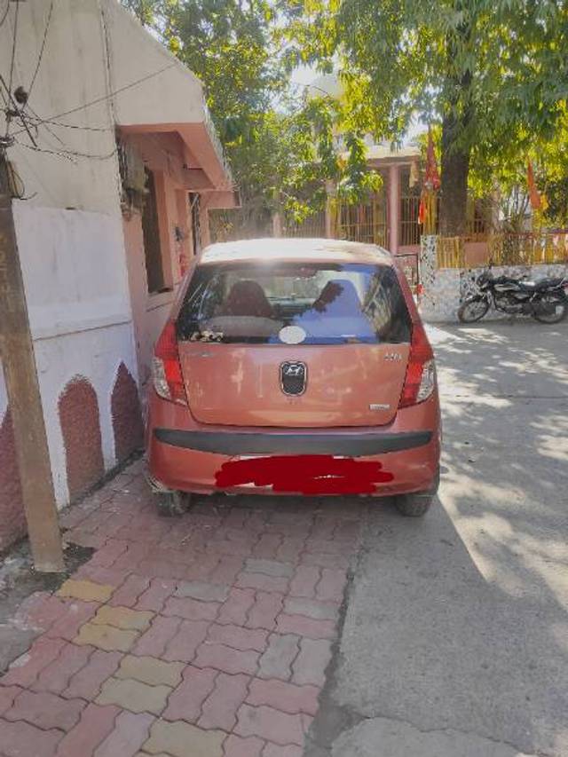 https://images10.gaadi.com/usedgaadi-sellcar/UsedCar/63b12294-b5dd-4972-8aa4-a2c18bcf5342/0d15ad0e-efd8-4685-9343-a73a9e3fa882.jpg?imwidth=6402