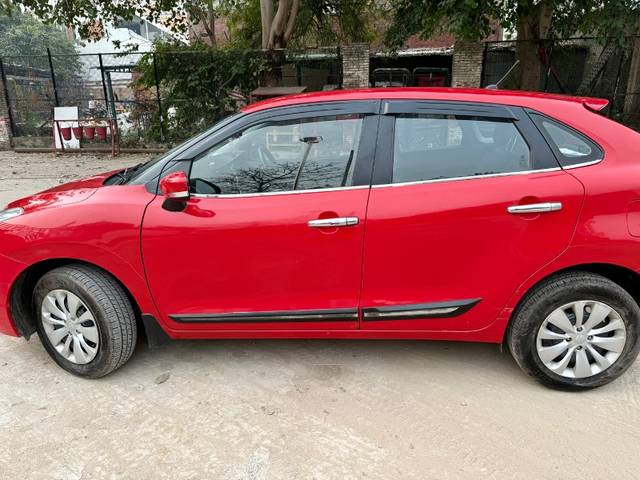 https://images10.gaadi.com/usedgaadi-sellcar/UsedCar/640d0d65-142d-4b57-9bc2-5debb2c93999/4b3c612d-e4d6-4b14-9ceb-de7c2bb34d0c.jpeg?imwidth=6401