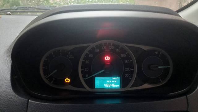https://images10.gaadi.com/usedgaadi-sellcar/UsedCar/642f7303-e794-4053-ac18-dd6dbb4f4136/af497e51-a71b-43f2-b2ce-2a5c313044b6.jpg?imwidth=6402