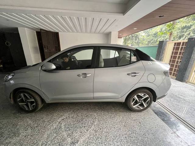 https://images10.gaadi.com/usedgaadi-sellcar/UsedCar/644b400f-1314-492b-90d7-d323db5372f9/eaace41c-e521-4131-a348-1963cb477387.jpeg?imwidth=6402