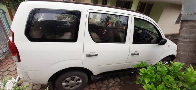 https://images10.gaadi.com/usedgaadi-sellcar/UsedCar/644dea37-280e-4096-a43b-d9bf70b24820/9ba6b898-4314-408b-84db-5f6da1332482.jpg?imwidth=6401