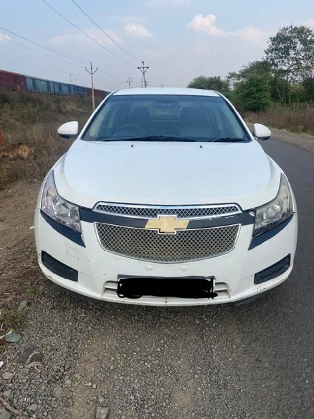https://images10.gaadi.com/usedgaadi-sellcar/UsedCar/6485d3fc-35f2-4351-a434-889cd4857e25/89d73b01-18bf-43ed-a5f1-334f40ae9dd3.jpeg?imwidth=6400