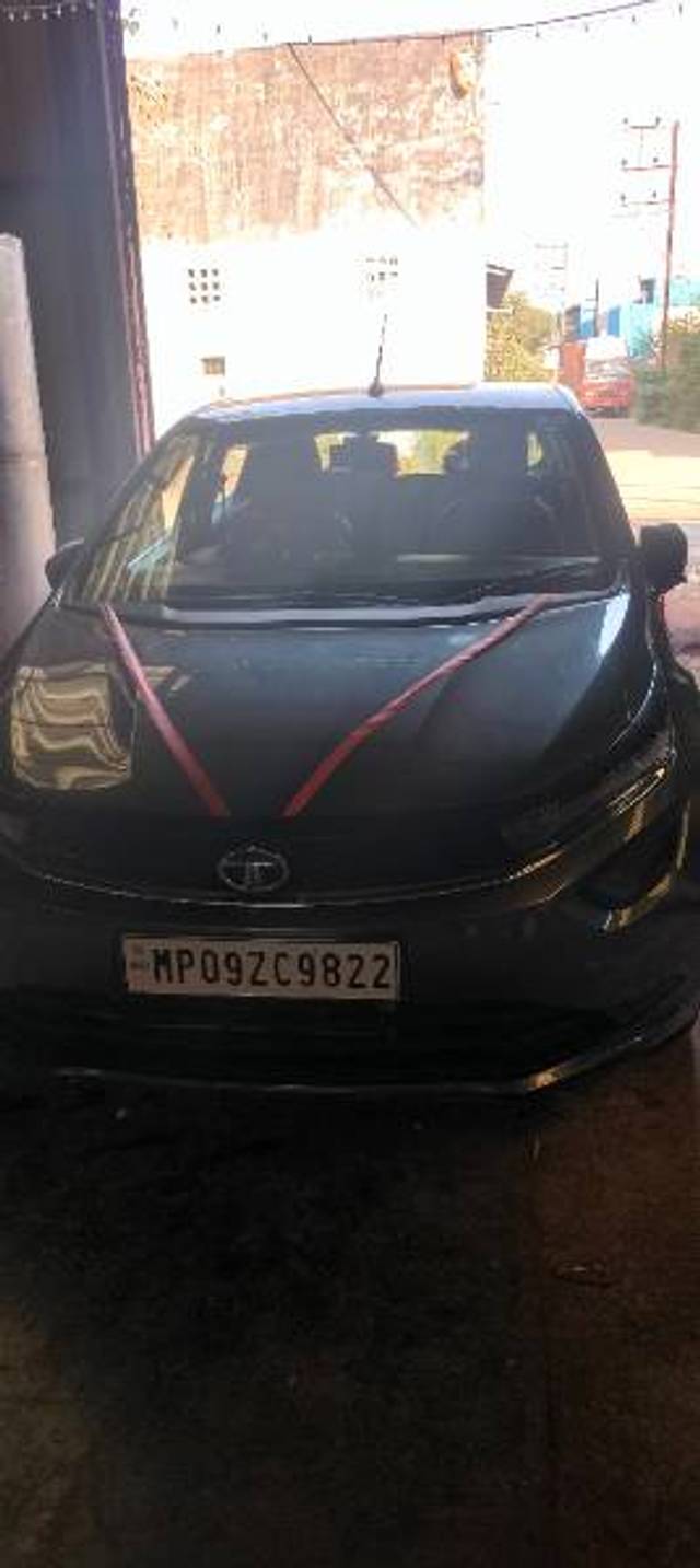https://images10.gaadi.com/usedgaadi-sellcar/UsedCar/649853b6-5129-411a-bb8d-0953f41accd0/b79a366d-fa17-467f-af86-9a4fff64c88e.jpg?imwidth=6400
