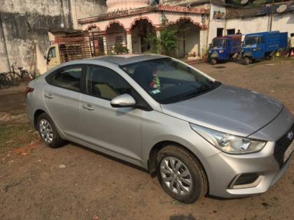 Hyundai Verna VTVT 1.4 E Hyundai Verna VTVT 1.4 E