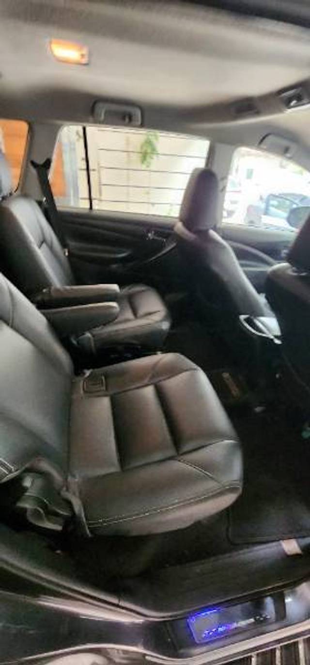 https://images10.gaadi.com/usedgaadi-sellcar/UsedCar/65042ed5-be61-4a3d-86be-9aff79272d97/7f465e13-558a-40b9-9891-40d1376a666a.jpg?imwidth=6402