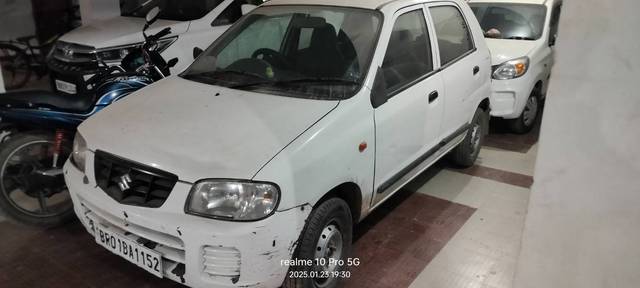 https://images10.gaadi.com/usedgaadi-sellcar/UsedCar/6519751f-c990-42cd-8d14-15eca5014bc7/febeb683-47cc-4289-bfe5-59df2e257502.jpg?imwidth=6400