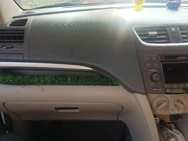 https://images10.gaadi.com/usedgaadi-sellcar/UsedCar/655b7740-1c87-4c83-90bf-3fd4a0b21133/12972422-91d3-4895-bff2-4d3f57d0b19a.jpg?imwidth=6401