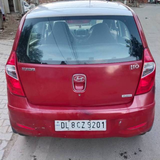 https://images10.gaadi.com/usedgaadi-sellcar/UsedCar/655f26fe-34b9-49d2-b7ea-8bd75af808d2/82f8d7bb-dd85-4097-ab79-3a1ed1703dc8.jpg?imwidth=6400